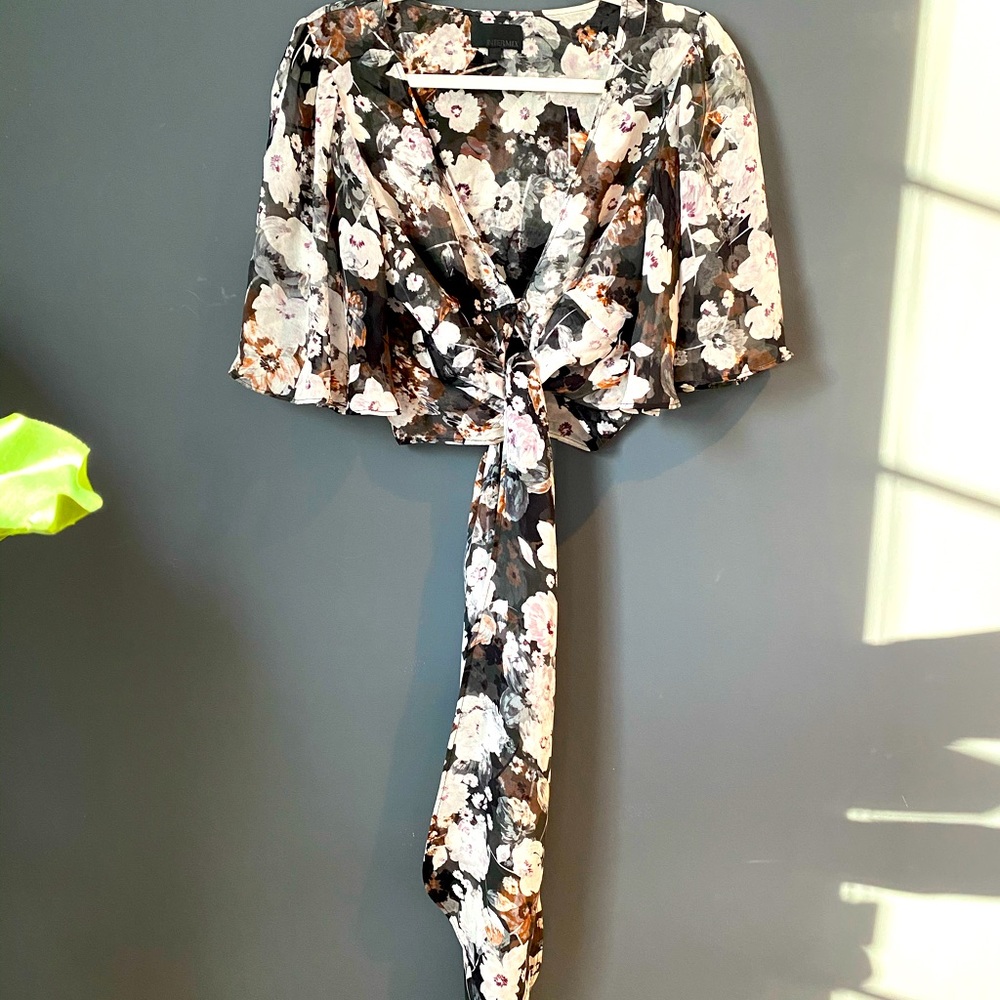 Intermix cropped top